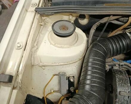 Білий Фольксваген Пассат, об'ємом двигуна 8 л та пробігом 270 тис. км за 2500 $, фото 5 на Automoto.ua