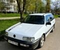 Белый Фольксваген Пассат, объемом двигателя 1.8 л и пробегом 260 тыс. км за 850 $, фото 1 на Automoto.ua