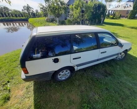 Белый Фольксваген Пассат, объемом двигателя 0 л и пробегом 425 тыс. км за 1300 $, фото 16 на Automoto.ua