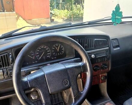 Белый Фольксваген Пассат, объемом двигателя 1.8 л и пробегом 250 тыс. км за 1550 $, фото 5 на Automoto.ua