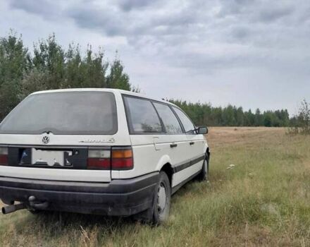 Белый Фольксваген Пассат, объемом двигателя 1.9 л и пробегом 400 тыс. км за 1800 $, фото 2 на Automoto.ua