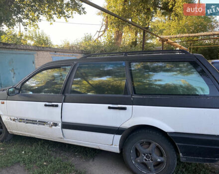 Белый Фольксваген Пассат, объемом двигателя 1.78 л и пробегом 881 тыс. км за 1850 $, фото 3 на Automoto.ua