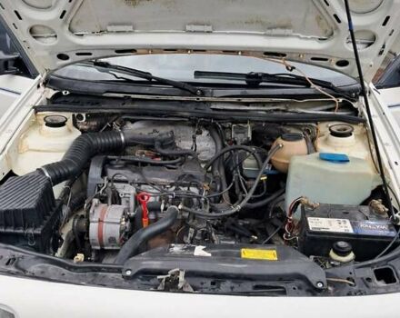 Білий Фольксваген Пассат, об'ємом двигуна 1.8 л та пробігом 250 тис. км за 2200 $, фото 6 на Automoto.ua