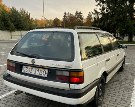 Білий Фольксваген Пассат, об'ємом двигуна 1.8 л та пробігом 341 тис. км за 1900 $, фото 21 на Automoto.ua