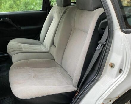 Білий Фольксваген Пассат, об'ємом двигуна 2 л та пробігом 400 тис. км за 1500 $, фото 4 на Automoto.ua