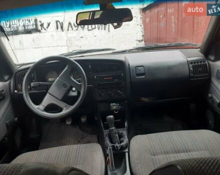 Белый Фольксваген Пассат, объемом двигателя 2 л и пробегом 245 тыс. км за 1900 $, фото 8 на Automoto.ua