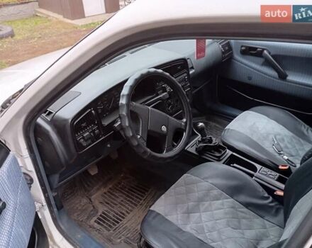 Белый Фольксваген Пассат, объемом двигателя 1.98 л и пробегом 282 тыс. км за 2000 $, фото 2 на Automoto.ua