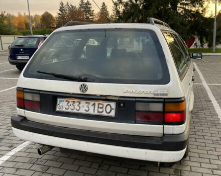 Білий Фольксваген Пассат, об'ємом двигуна 1.8 л та пробігом 341 тис. км за 1900 $, фото 6 на Automoto.ua