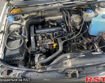 Белый Фольксваген Пассат, объемом двигателя 1.9 л и пробегом 304 тыс. км за 2000 $, фото 8 на Automoto.ua