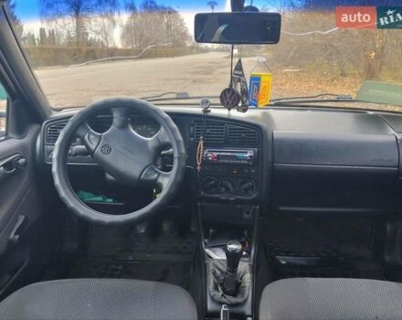 Белый Фольксваген Пассат, объемом двигателя 1.78 л и пробегом 530 тыс. км за 2000 $, фото 10 на Automoto.ua