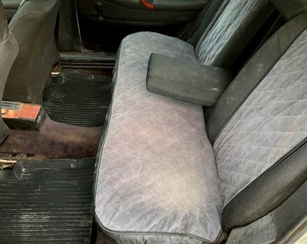 Білий Фольксваген Пассат, об'ємом двигуна 1.8 л та пробігом 250 тис. км за 1300 $, фото 6 на Automoto.ua