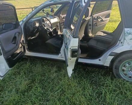 Белый Фольксваген Пассат, объемом двигателя 1.9 л и пробегом 200 тыс. км за 1500 $, фото 5 на Automoto.ua