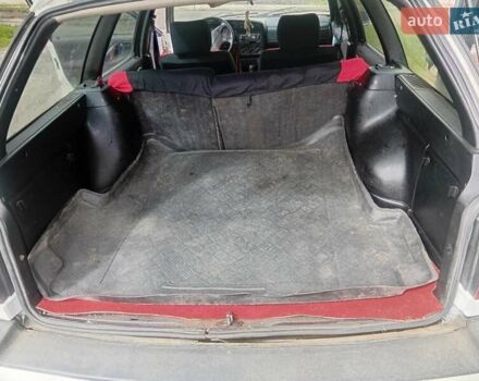 Белый Фольксваген Пассат, объемом двигателя 1.9 л и пробегом 300 тыс. км за 2350 $, фото 3 на Automoto.ua