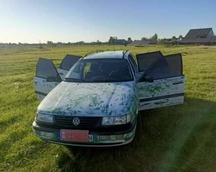 Белый Фольксваген Пассат, объемом двигателя 1.9 л и пробегом 199 тыс. км за 1500 $, фото 1 на Automoto.ua