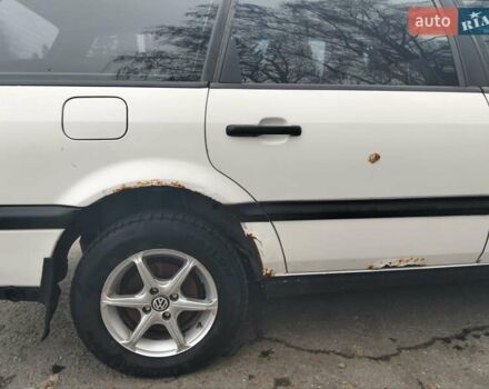 Белый Фольксваген Пассат, объемом двигателя 1.78 л и пробегом 530 тыс. км за 2000 $, фото 4 на Automoto.ua