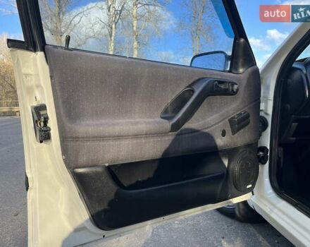 Белый Фольксваген Пассат, объемом двигателя 1.9 л и пробегом 400 тыс. км за 3399 $, фото 16 на Automoto.ua