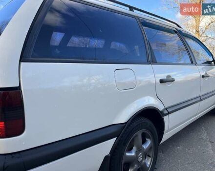 Белый Фольксваген Пассат, объемом двигателя 1.9 л и пробегом 400 тыс. км за 3399 $, фото 5 на Automoto.ua