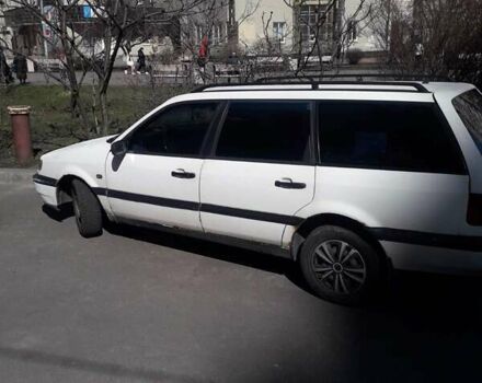 Білий Фольксваген Пассат, об'ємом двигуна 1.78 л та пробігом 250 тис. км за 2700 $, фото 1 на Automoto.ua