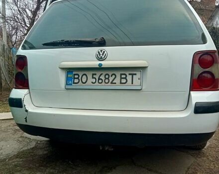 Белый Фольксваген Пассат, объемом двигателя 1.9 л и пробегом 525 тыс. км за 2400 $, фото 2 на Automoto.ua