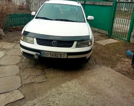 Белый Фольксваген Пассат, объемом двигателя 1.9 л и пробегом 525 тыс. км за 2400 $, фото 3 на Automoto.ua