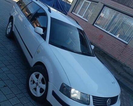 Білий Фольксваген Пассат, об'ємом двигуна 1.9 л та пробігом 500 тис. км за 2950 $, фото 1 на Automoto.ua