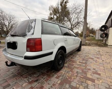 Белый Фольксваген Пассат, объемом двигателя 1.9 л и пробегом 200 тыс. км за 1400 $, фото 5 на Automoto.ua