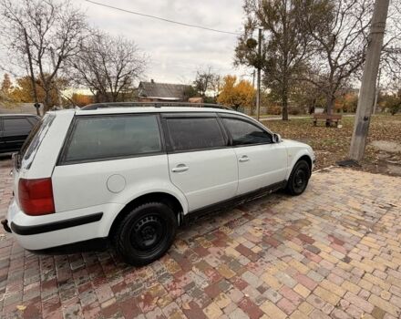 Белый Фольксваген Пассат, объемом двигателя 1.9 л и пробегом 200 тыс. км за 1400 $, фото 6 на Automoto.ua