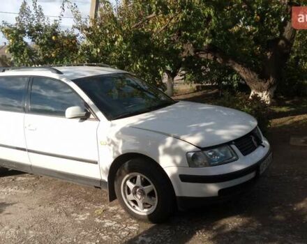 Белый Фольксваген Пассат, объемом двигателя 1.9 л и пробегом 591 тыс. км за 4000 $, фото 2 на Automoto.ua