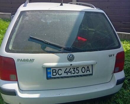 Белый Фольксваген Пассат, объемом двигателя 1.8 л и пробегом 400 тыс. км за 3100 $, фото 2 на Automoto.ua