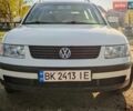 Белый Фольксваген Пассат, объемом двигателя 1.9 л и пробегом 302 тыс. км за 2400 $, фото 12 на Automoto.ua