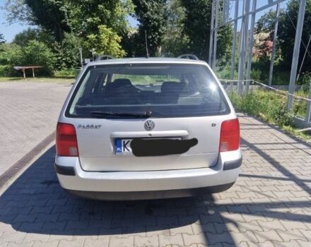 Белый Фольксваген Пассат, объемом двигателя 1.9 л и пробегом 260 тыс. км за 1800 $, фото 1 на Automoto.ua