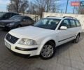 Белый Фольксваген Пассат, объемом двигателя 2 л и пробегом 280 тыс. км за 4200 $, фото 1 на Automoto.ua