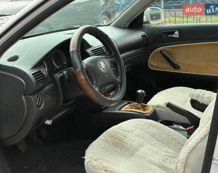 Белый Фольксваген Пассат, объемом двигателя 1.9 л и пробегом 368 тыс. км за 4700 $, фото 7 на Automoto.ua