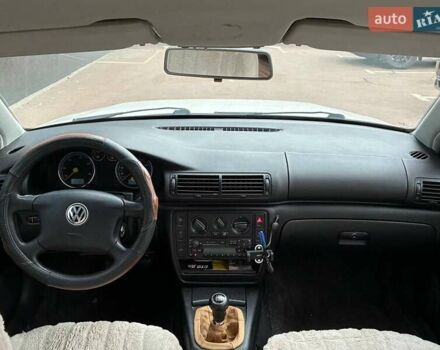 Белый Фольксваген Пассат, объемом двигателя 1.9 л и пробегом 368 тыс. км за 4700 $, фото 17 на Automoto.ua