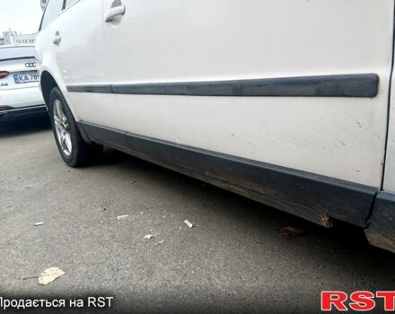 Белый Фольксваген Пассат, объемом двигателя 1.9 л и пробегом 520 тыс. км за 2500 $, фото 5 на Automoto.ua