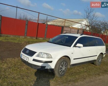 Белый Фольксваген Пассат, объемом двигателя 1.6 л и пробегом 230 тыс. км за 4300 $, фото 3 на Automoto.ua