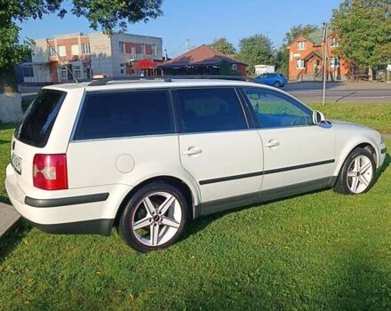 Белый Фольксваген Пассат, объемом двигателя 1.8 л и пробегом 265 тыс. км за 4400 $, фото 10 на Automoto.ua