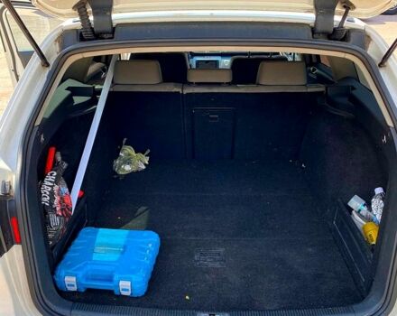 Білий Фольксваген Пассат, об'ємом двигуна 2 л та пробігом 340 тис. км за 5200 $, фото 5 на Automoto.ua