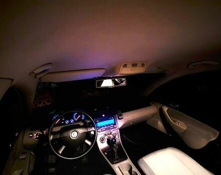 Белый Фольксваген Пассат, объемом двигателя 2 л и пробегом 230 тыс. км за 4999 $, фото 4 на Automoto.ua