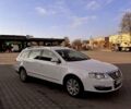 Білий Фольксваген Пассат, об'ємом двигуна 2 л та пробігом 303 тис. км за 5900 $, фото 6 на Automoto.ua