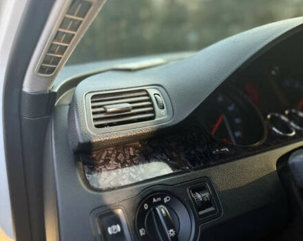 Фольксваген Пассат 2007 в Славуте на Automoto.ua Белый Фольксваген Пассат, объемом двигателя 2 л и пробегом 210 тыс. км за 6700 $, фото 14 на Automoto.ua