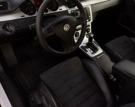 Білий Фольксваген Пассат, об'ємом двигуна 2 л та пробігом 303 тис. км за 5900 $, фото 9 на Automoto.ua