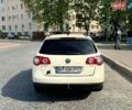 Белый Фольксваген Пассат, объемом двигателя 1.97 л и пробегом 360 тыс. км за 5300 $, фото 5 на Automoto.ua