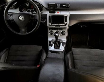 Білий Фольксваген Пассат, об'ємом двигуна 2 л та пробігом 303 тис. км за 5900 $, фото 11 на Automoto.ua