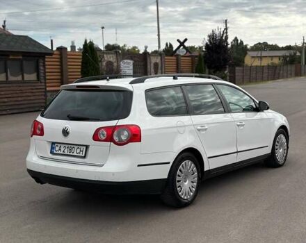 Белый Фольксваген Пассат, объемом двигателя 2 л и пробегом 269 тыс. км за 6900 $, фото 6 на Automoto.ua