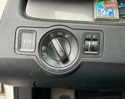 Білий Фольксваген Пассат, об'ємом двигуна 2 л та пробігом 238 тис. км за 6990 $, фото 16 на Automoto.ua