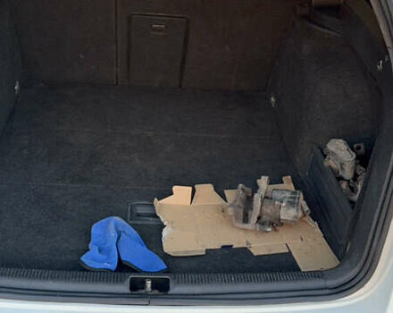 Белый Фольксваген Пассат, объемом двигателя 1.97 л и пробегом 430 тыс. км за 8400 $, фото 50 на Automoto.ua