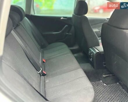 Білий Фольксваген Пассат, об'ємом двигуна 2 л та пробігом 238 тис. км за 6990 $, фото 10 на Automoto.ua