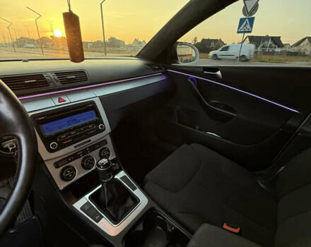 Белый Фольксваген Пассат, объемом двигателя 1.97 л и пробегом 430 тыс. км за 8400 $, фото 38 на Automoto.ua