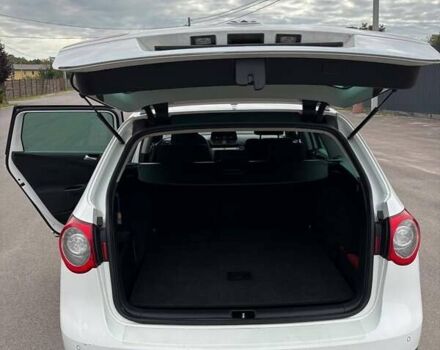 Белый Фольксваген Пассат, объемом двигателя 2 л и пробегом 269 тыс. км за 6900 $, фото 13 на Automoto.ua